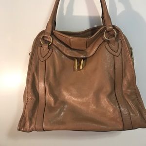 Marc Jacobs tan leather shoulder bag